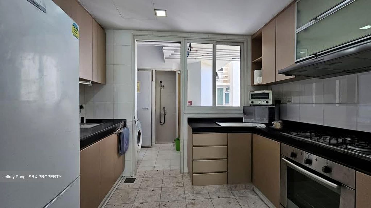 Savannah Condopark (D18), Condominium #581324991